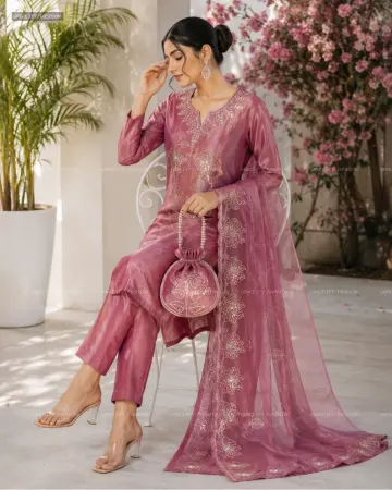 Roman Glass Dusty Rose 3PC Suit Set —  Floral Embroidery with Potli Bag | Graceify Fashion